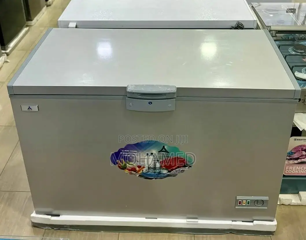 Delta Freezer/Friza 400L Model DCFN-540