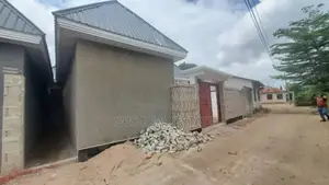 5bdrm House in Mbagala Chamazi, Temeke for sale