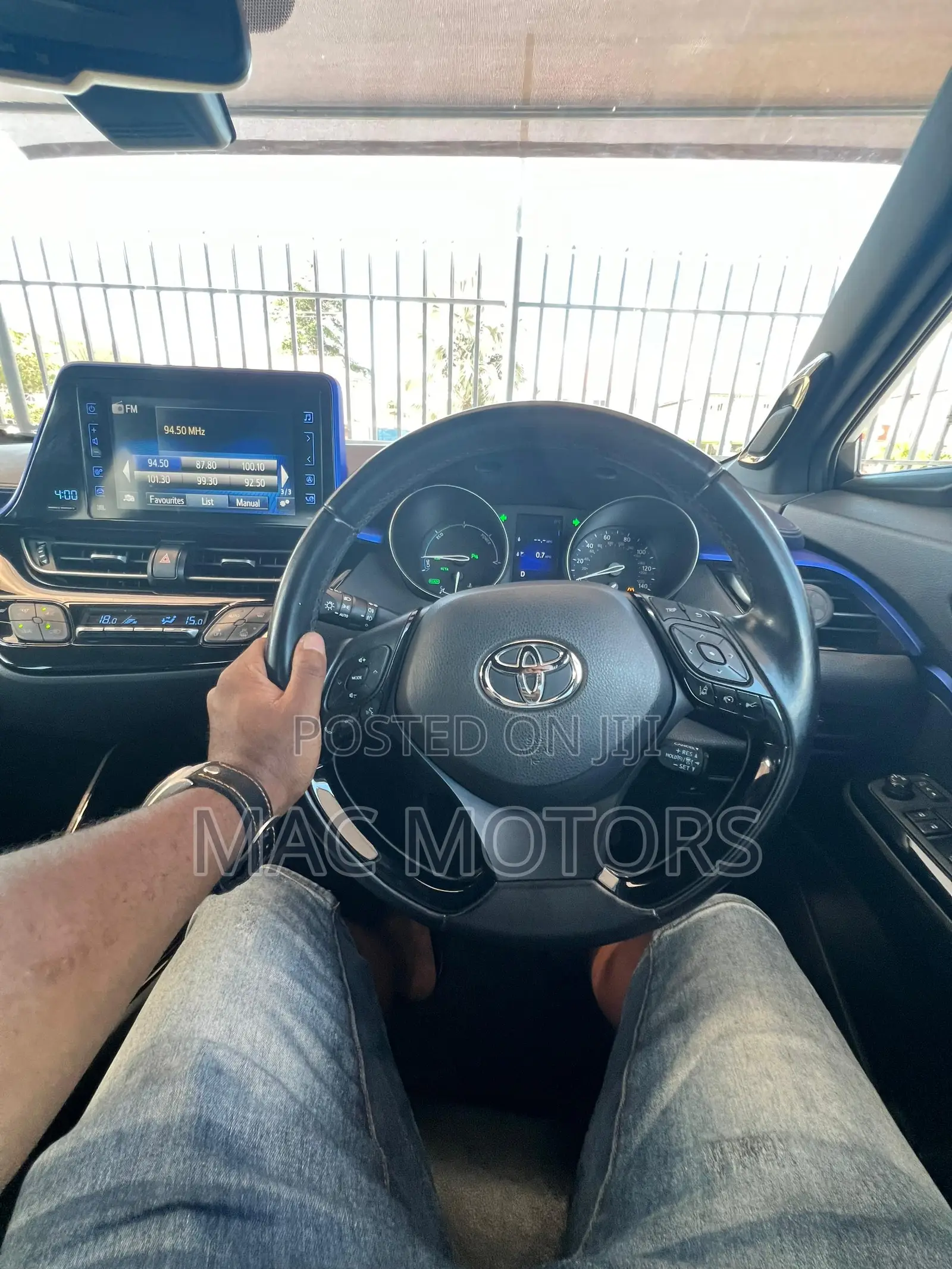 Toyota C-HR 2018 White