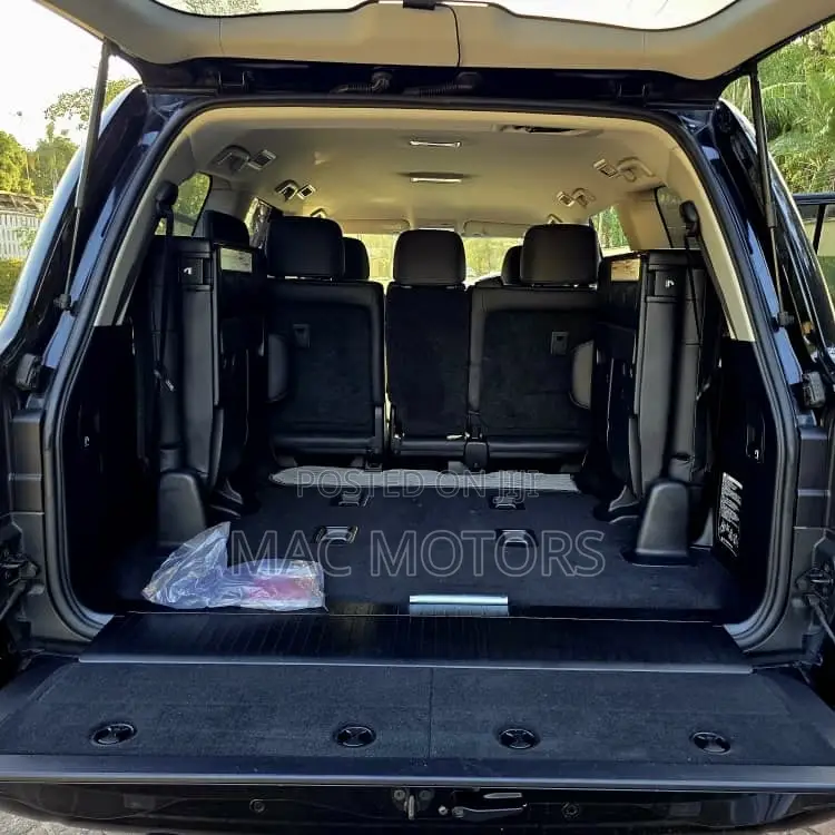 Toyota Land Cruiser 4.5 V8 VXR 2019 Black