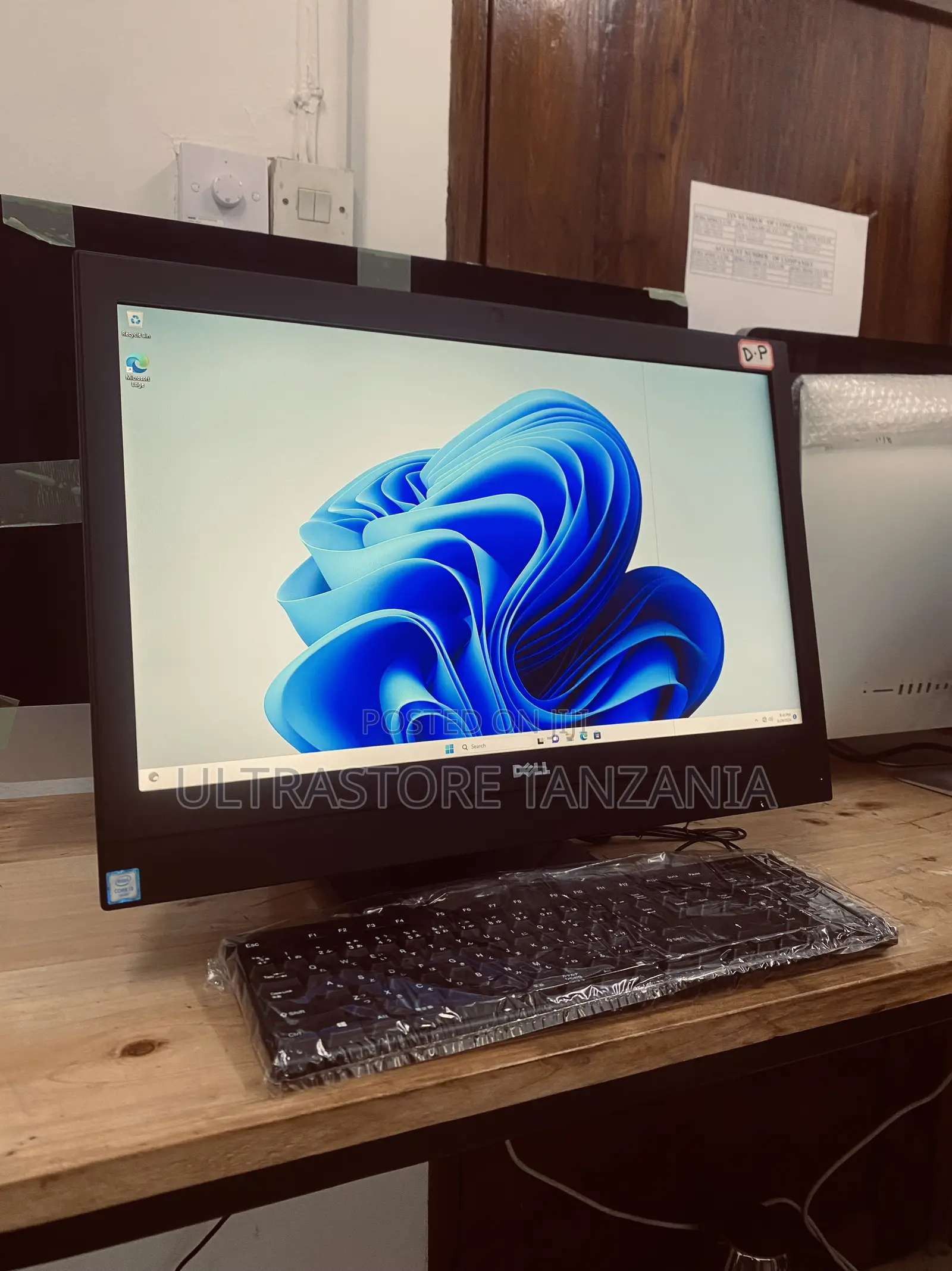 Dell Optiplex 7450 All-in-One