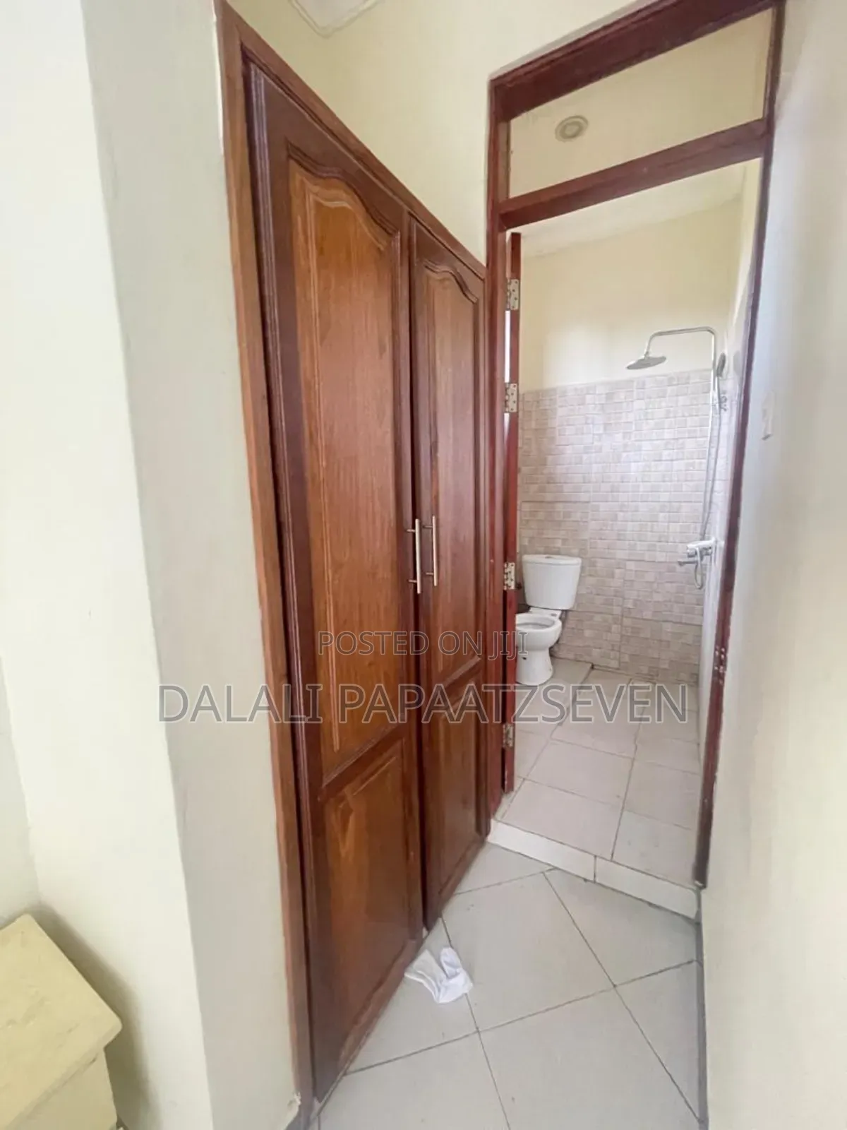 4bdrm Villa in Dalalipapaatzseven, Kinondoni for rent