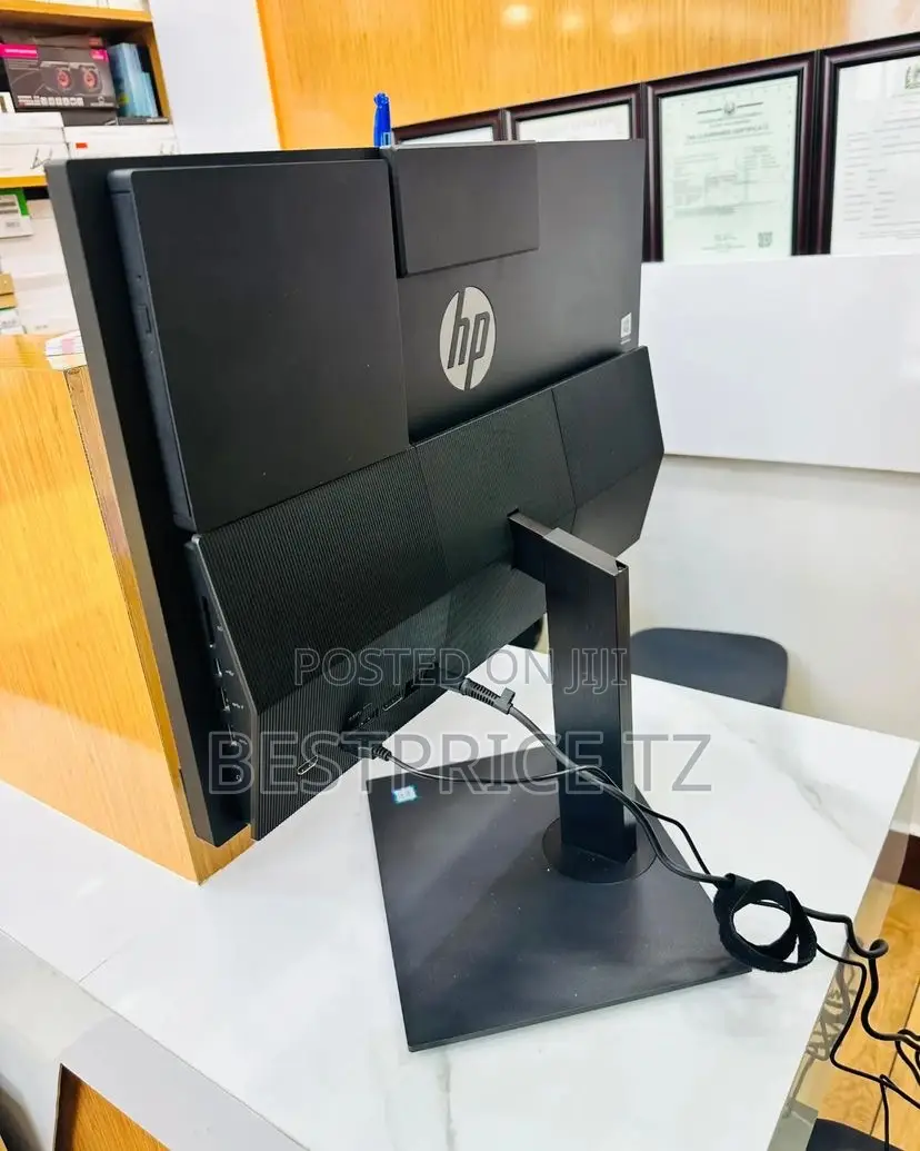 Desktop Computer HP ProDesk 600 G4 8GB Intel Core I5 SSD 256GB