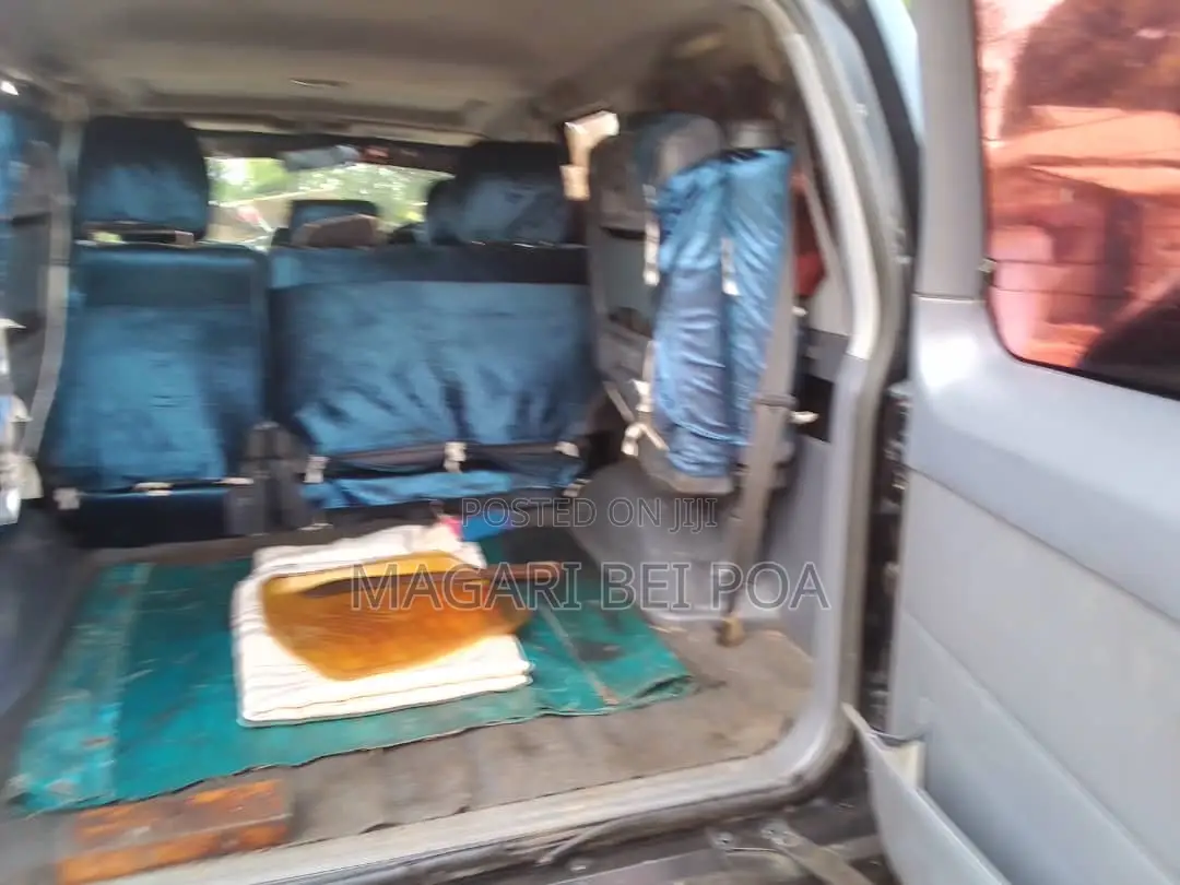 Toyota Land Cruiser Prado 2002 Black