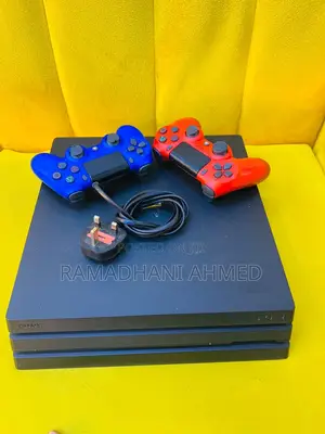 PS4 Pro With Gamez