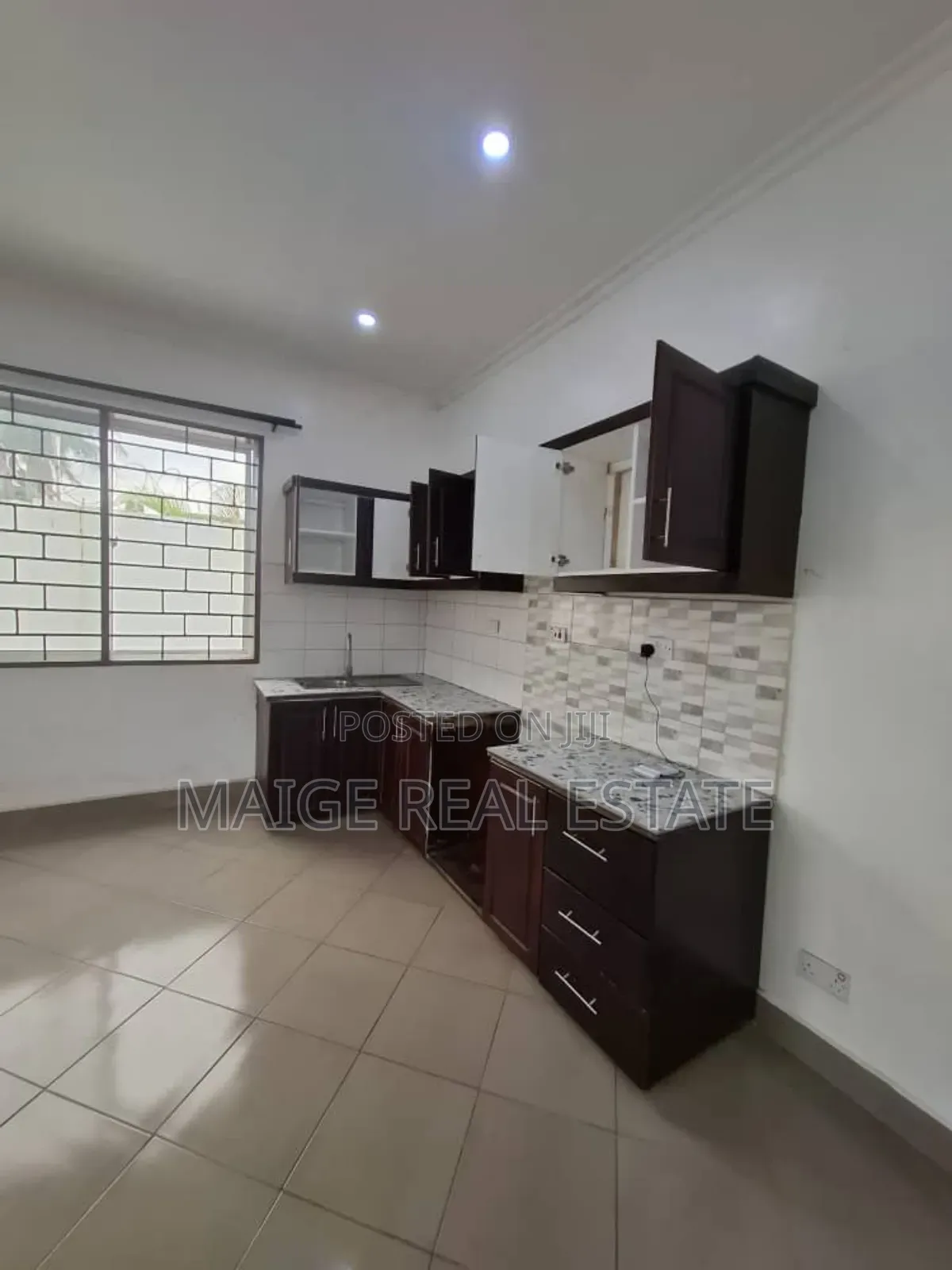 2bdrm Apartment in Mikocheni for rent