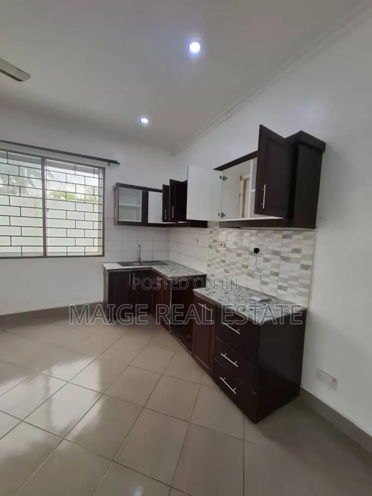 2bdrm Apartment in Mikocheni for rent