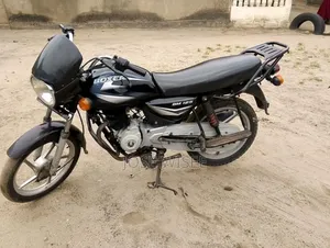Bajaj Boxer 125 2024 Black