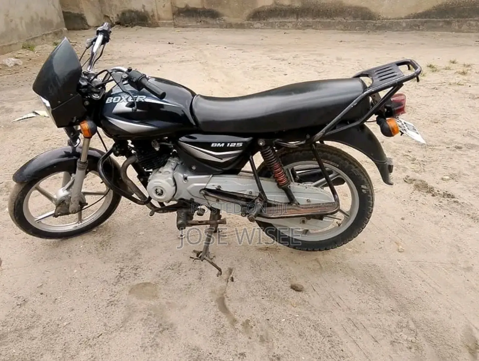 Bajaj Boxer 125 2024 Black