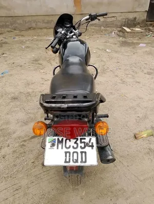 Bajaj Boxer 125 2024 Black