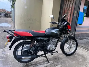 Bajaj Boxer 150 UG 2023 Black