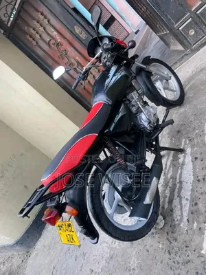 Bajaj Boxer 150 UG 2023 Black