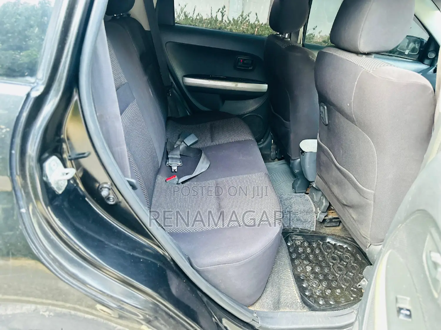 Toyota IST 2004 Black