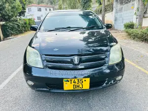 Toyota IST 2004 Black