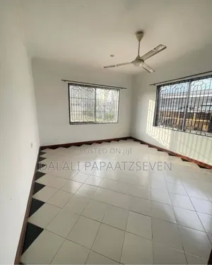 5bdrm House in Dalalipapaatzseven, Kinondoni for rent