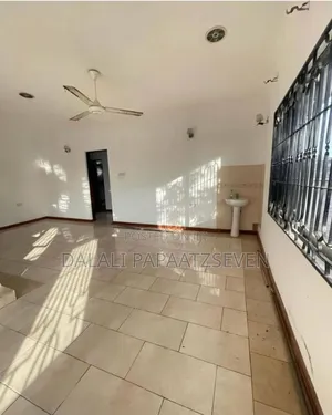 5bdrm House in Dalalipapaatzseven, Kinondoni for rent