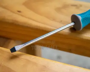 Total Slotted/Phillips Screwdriver