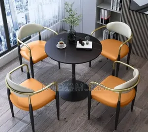 Dainng Table