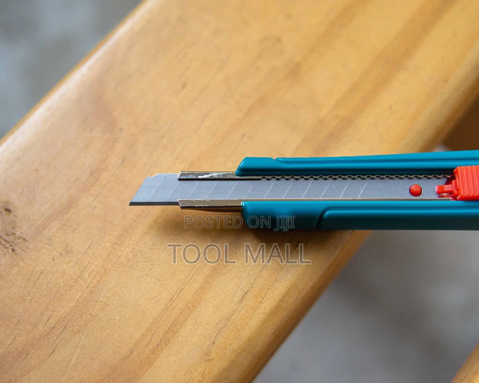 Total Snap-Off Blade Knife THT5110916