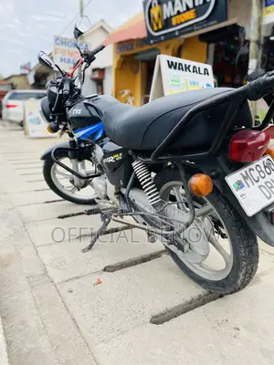 TVS HLX 125 2022 Blue