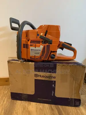Husqvarna Chain Saw 272