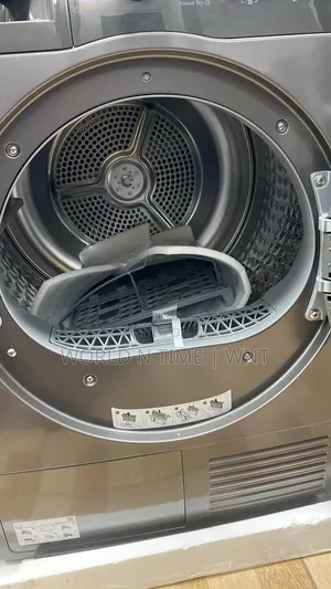SAMSUNG 9kg DV90TA040AZ Heat Pumb Technology.