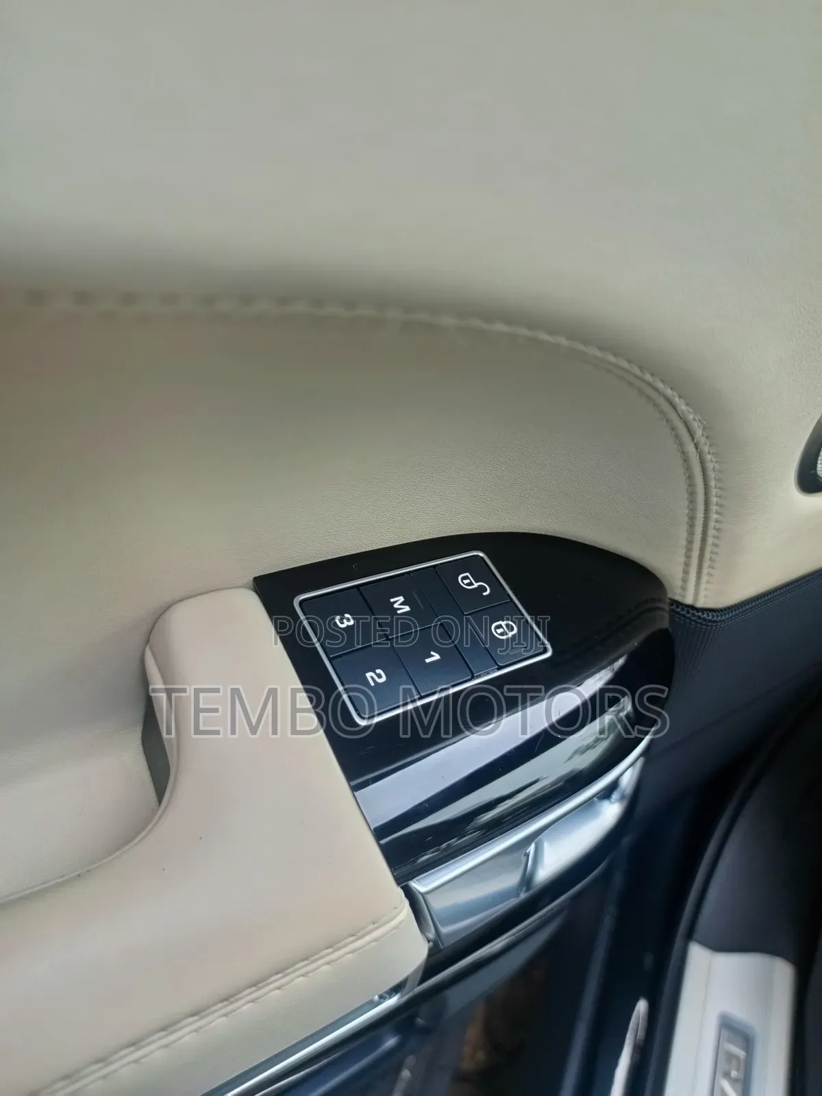 Land Rover Range Rover Vogue 2017 Black