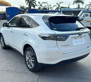 Toyota Harrier 2014 White