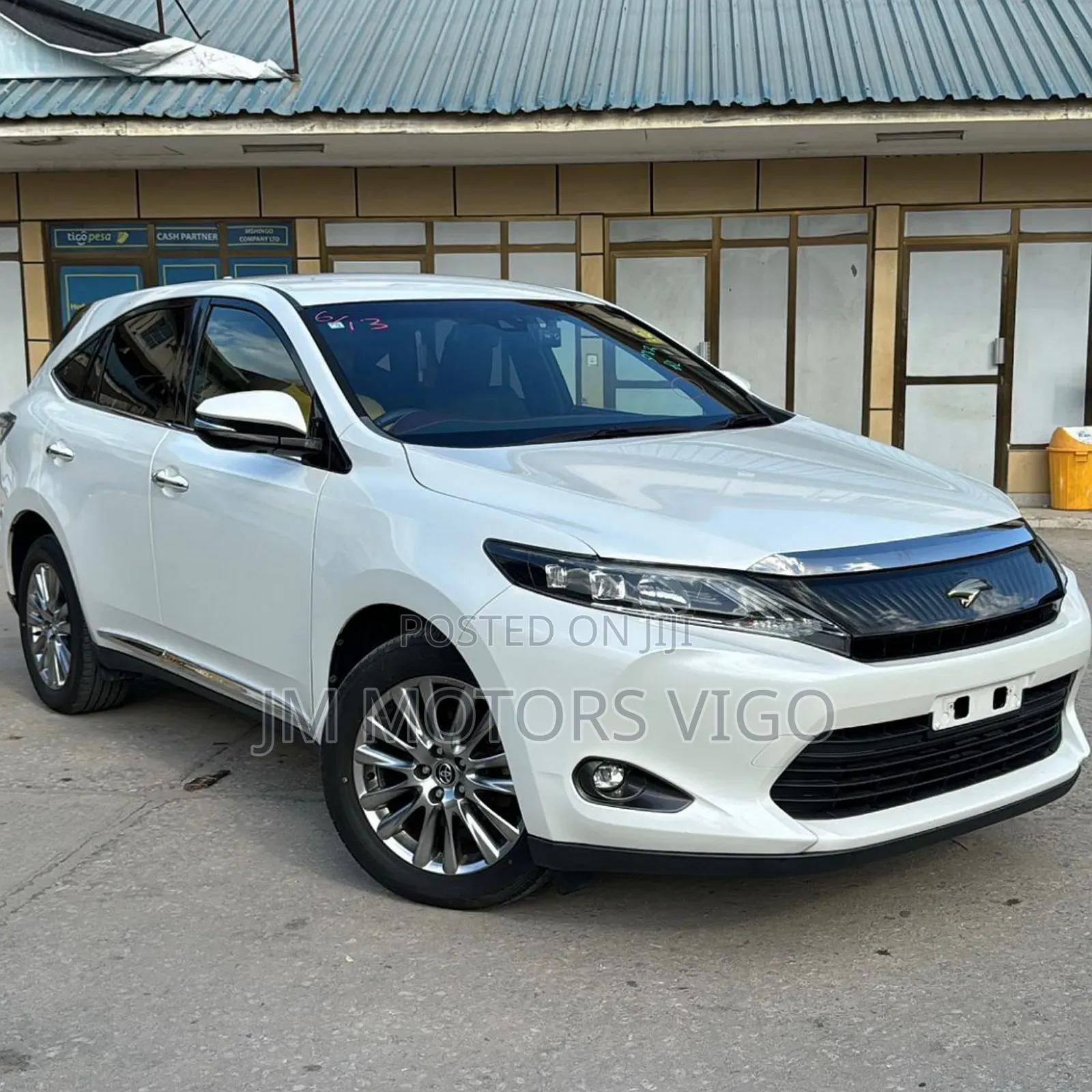 Toyota Harrier 2014 White