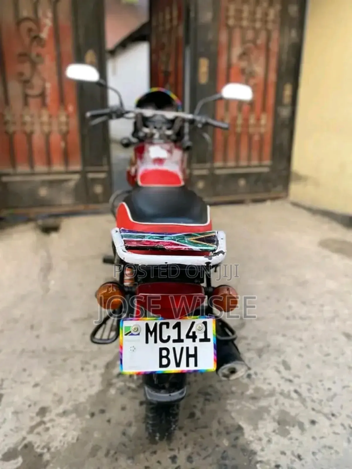 Bajaj Boxer 150 UG 2023 Red