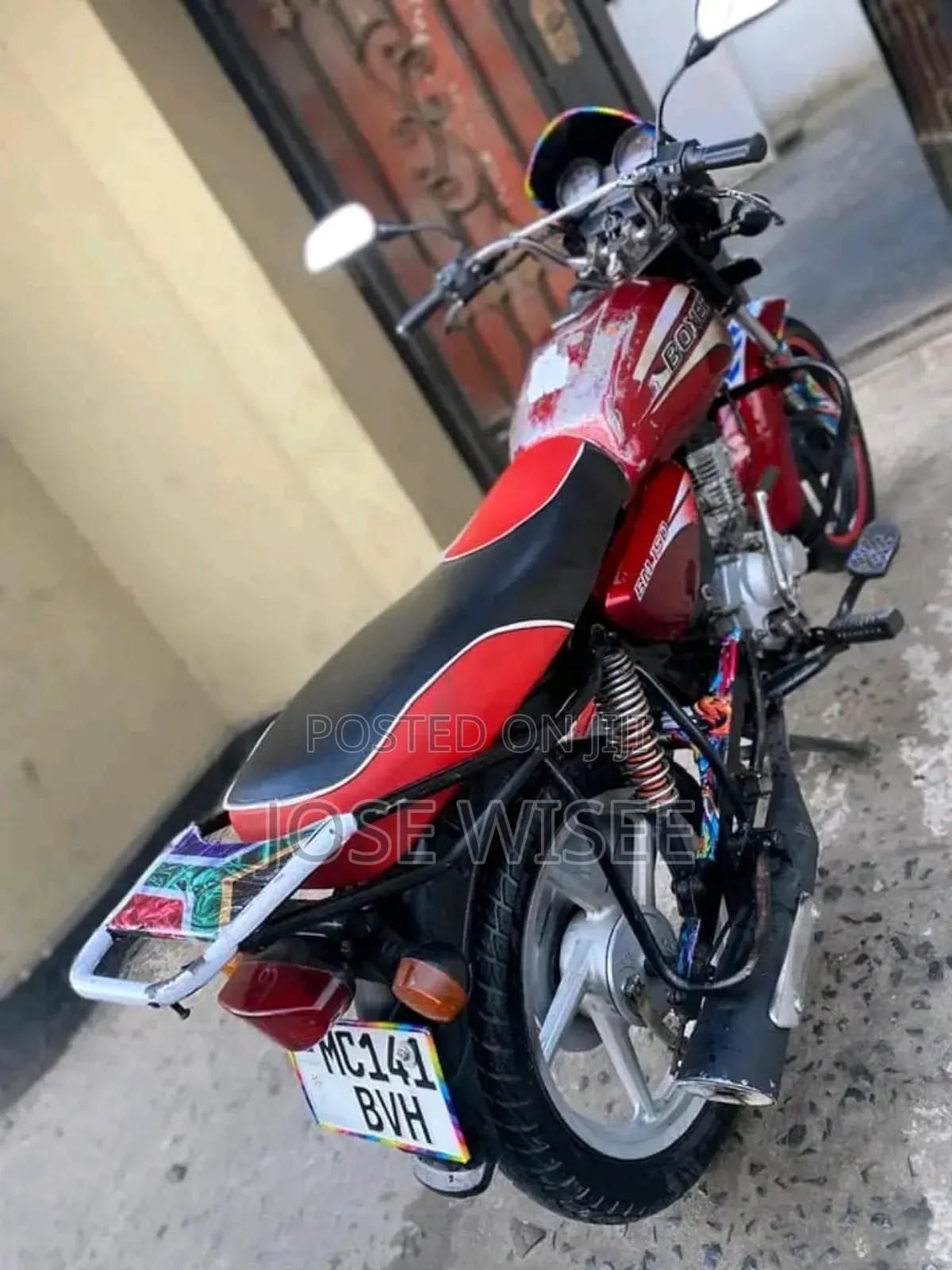 Bajaj Boxer 150 UG 2023 Red