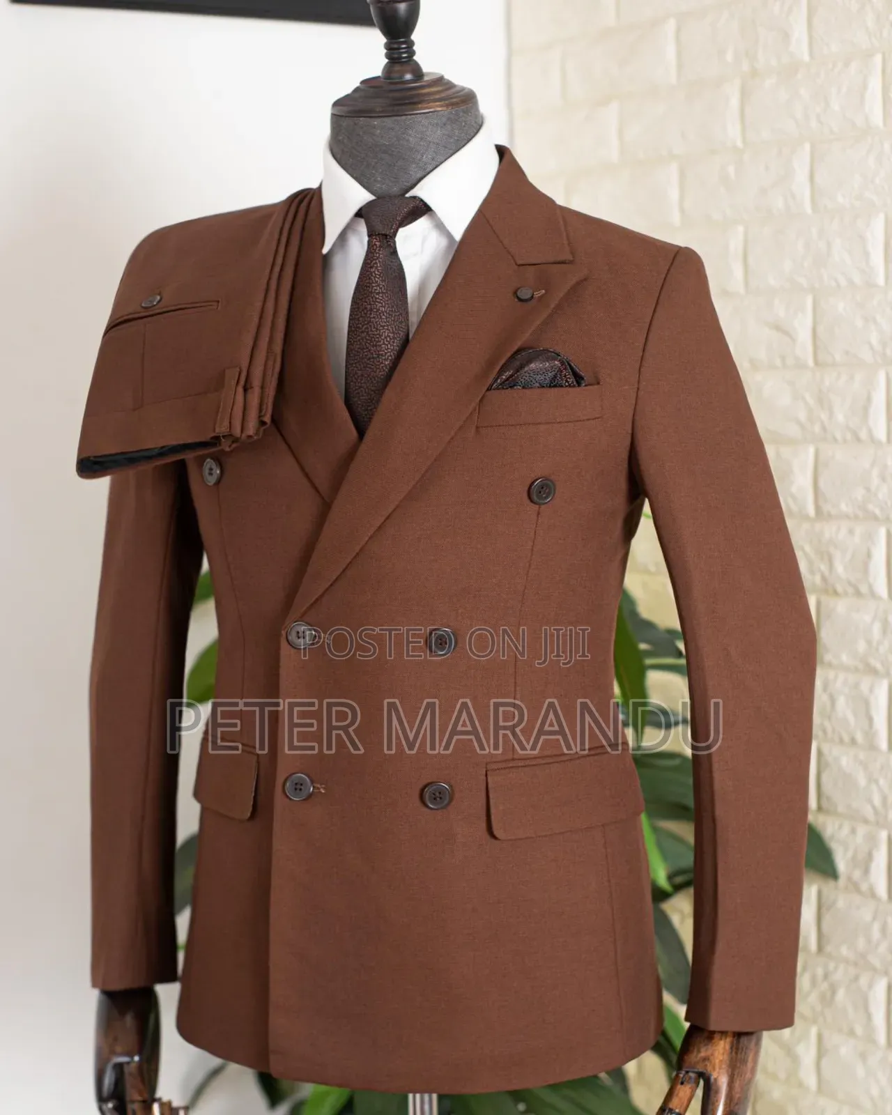 Official Men's Suit