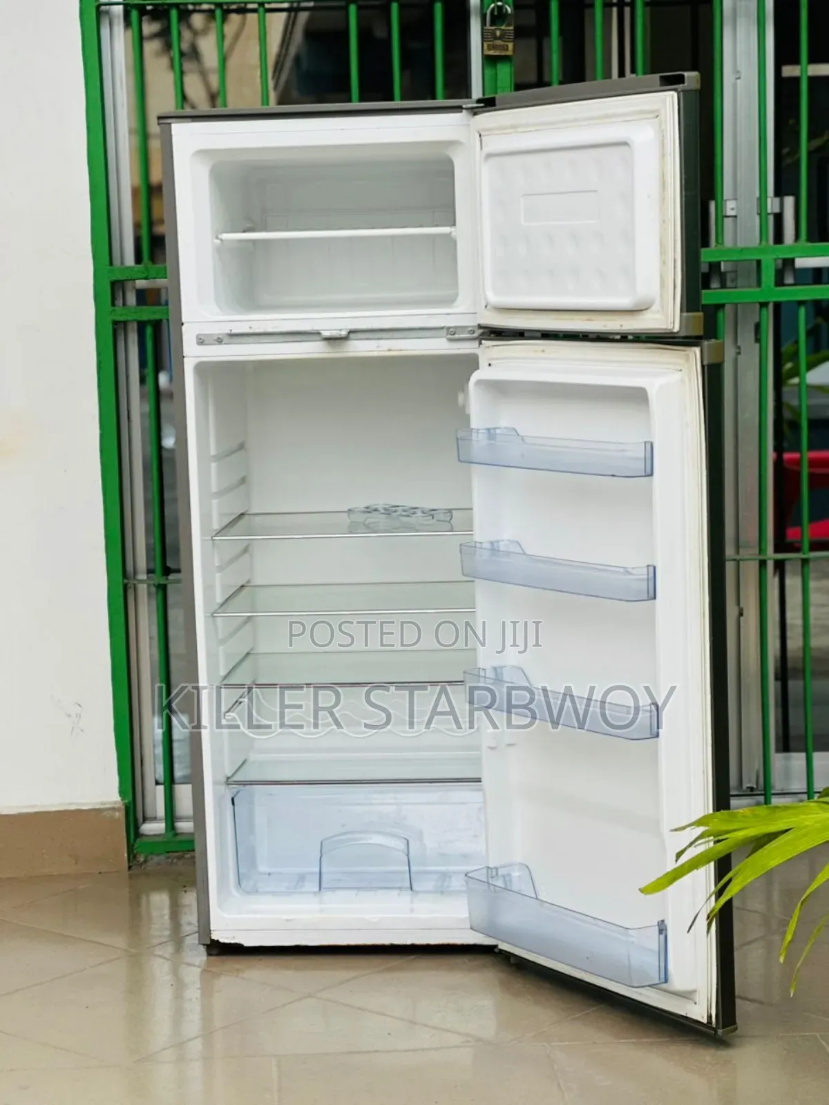 Fridge Lita 200