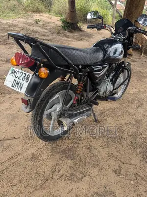 Bajaj Boxer 125 2023 Black