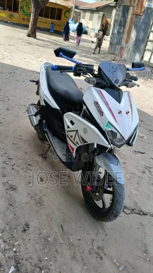 Honda CBR 2024 White