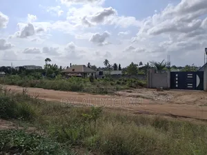 Plot Mabwepande 1100 SQMS .
