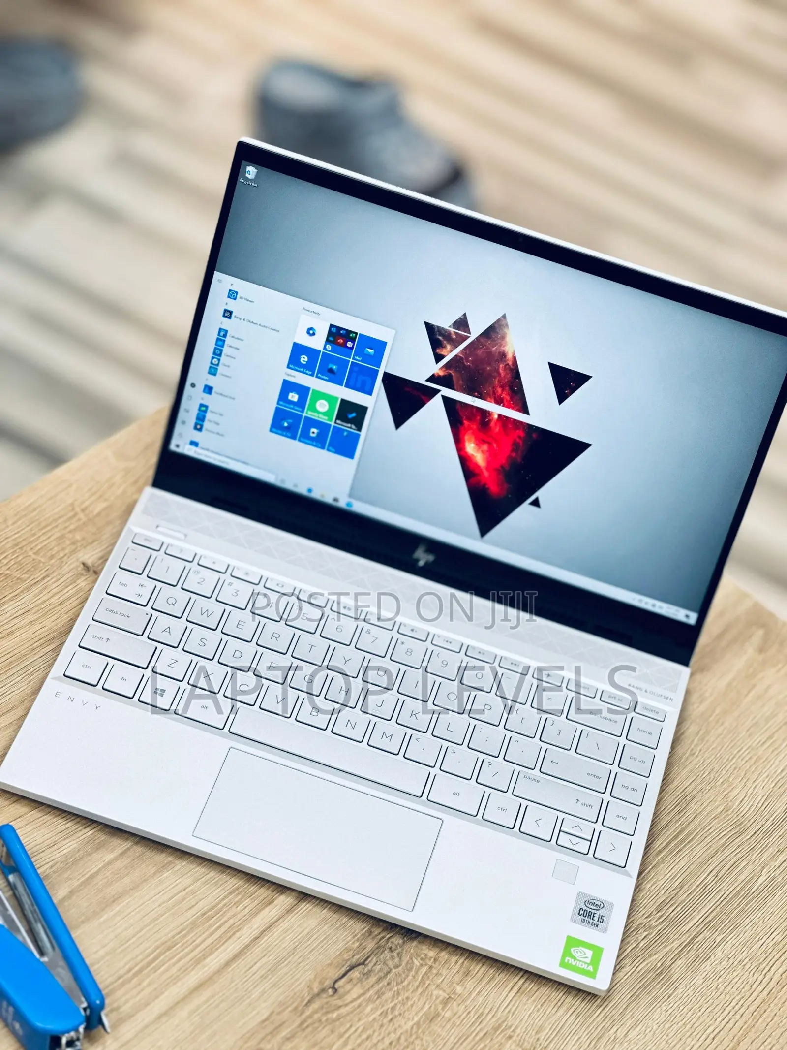 Laptop HP Envy 13 8GB Intel Core I5 SSD 1T
