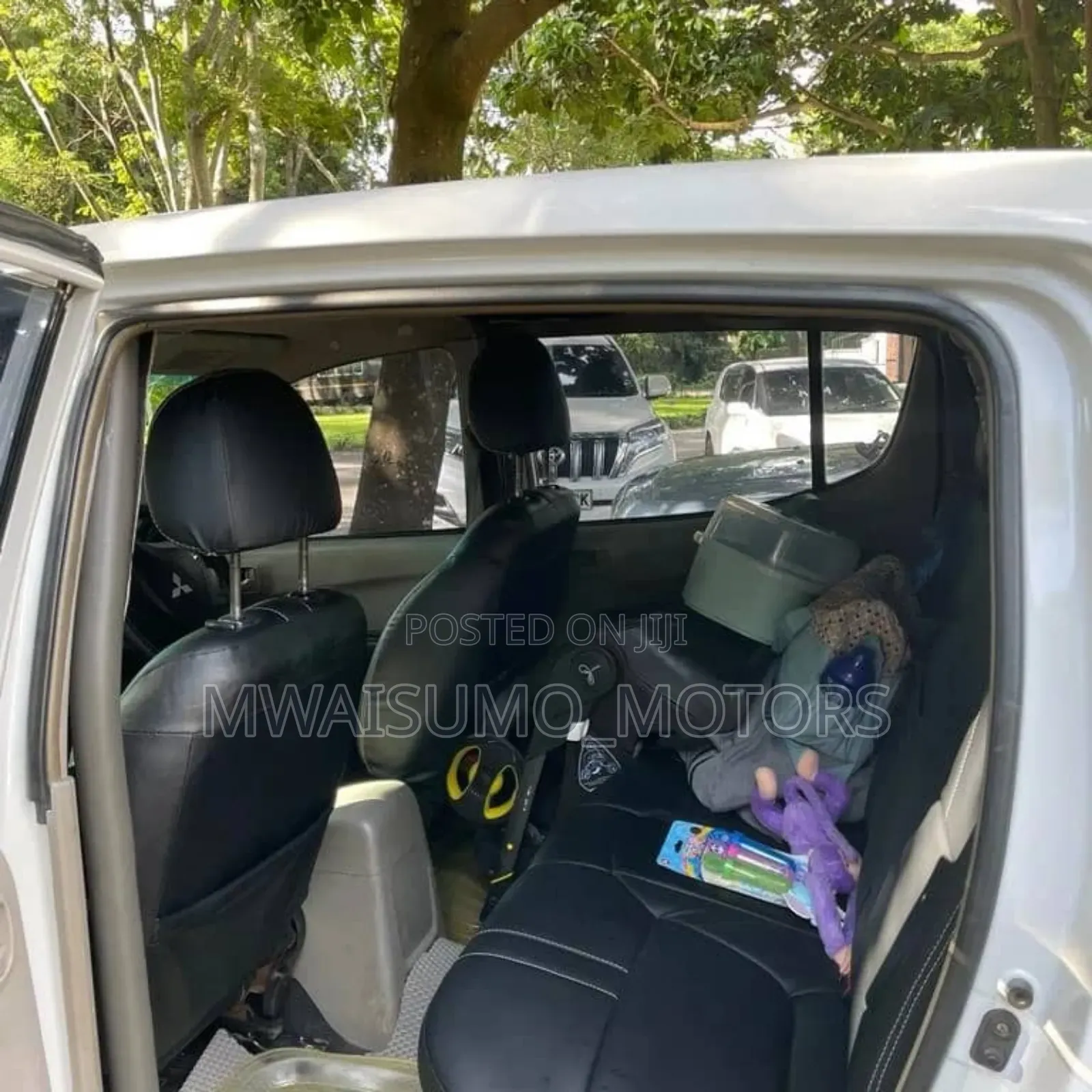 Mitsubishi L200 2008 White