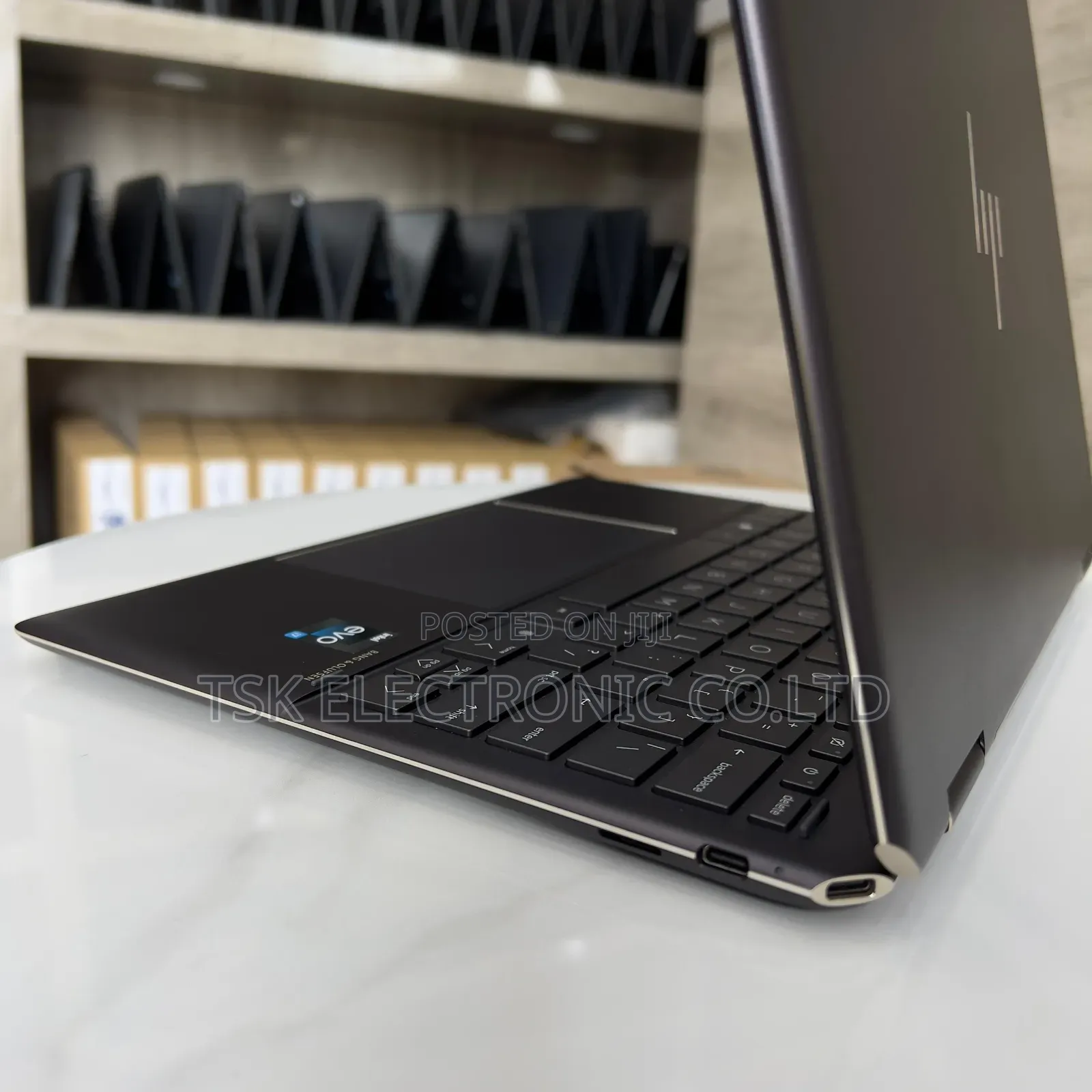 New Laptop HP Spectre 14 16GB Intel Core I7 SSD 1T