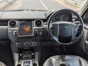 Land Rover Discovery 2014 Black