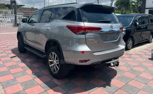 Toyota Fortuner 2017 Gray