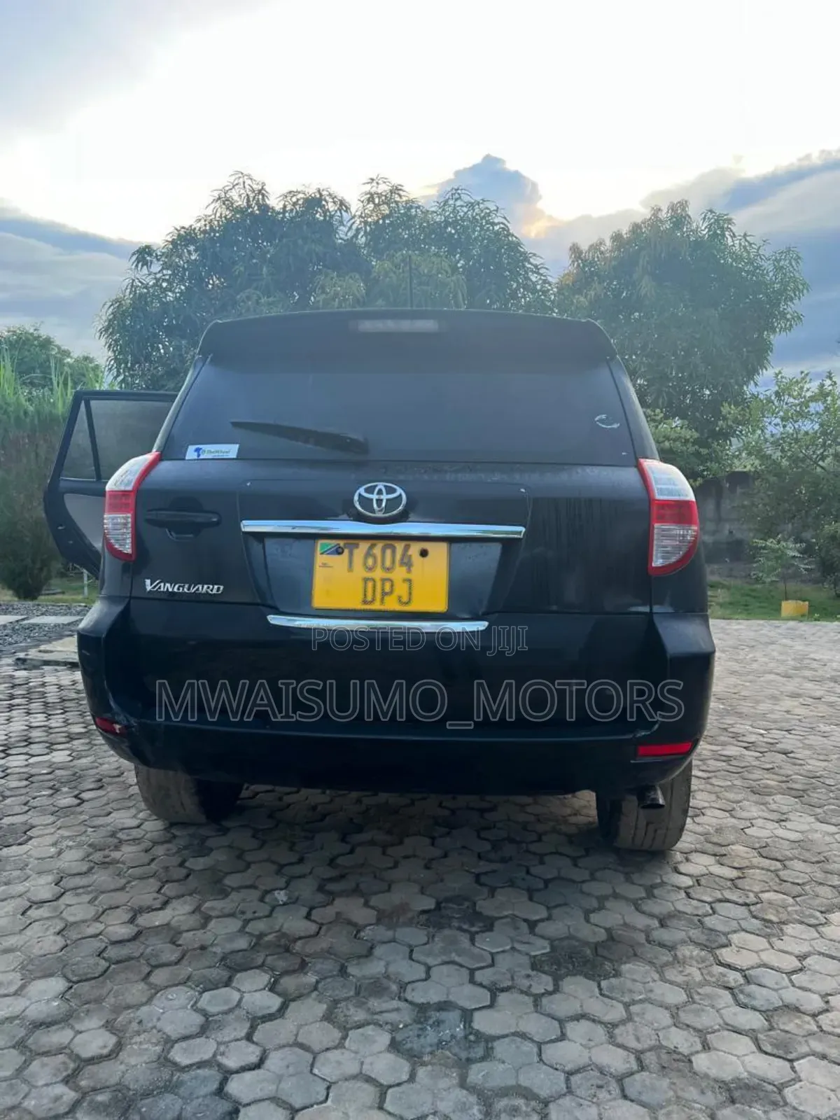 Toyota Vanguard 2008 Black