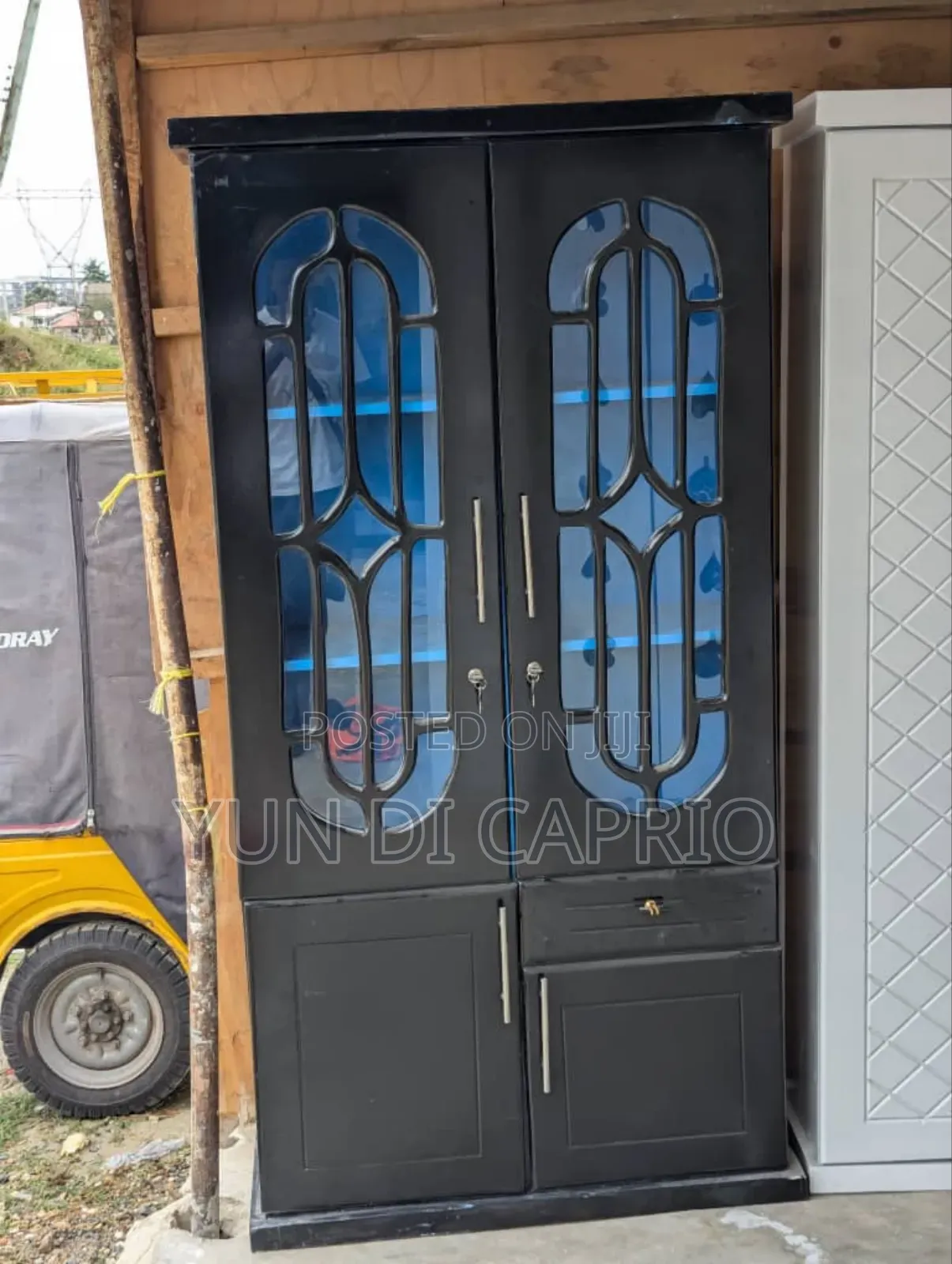 Kabati Ya Vyombo Milango Miwili