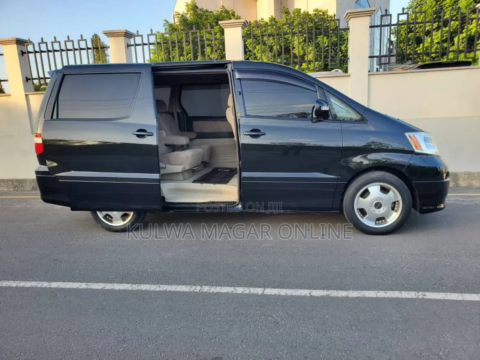 Toyota Alphard 2006 Black