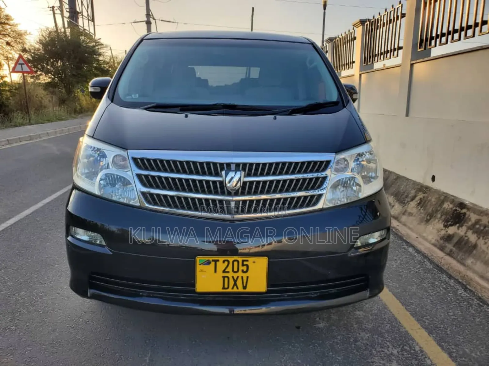 Toyota Alphard 2006 Black