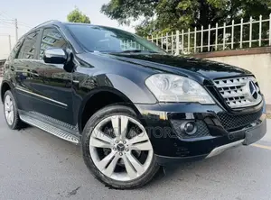 Mercedes-Benz M Class ML 350 BlueTEC 4Matic 2011 Black