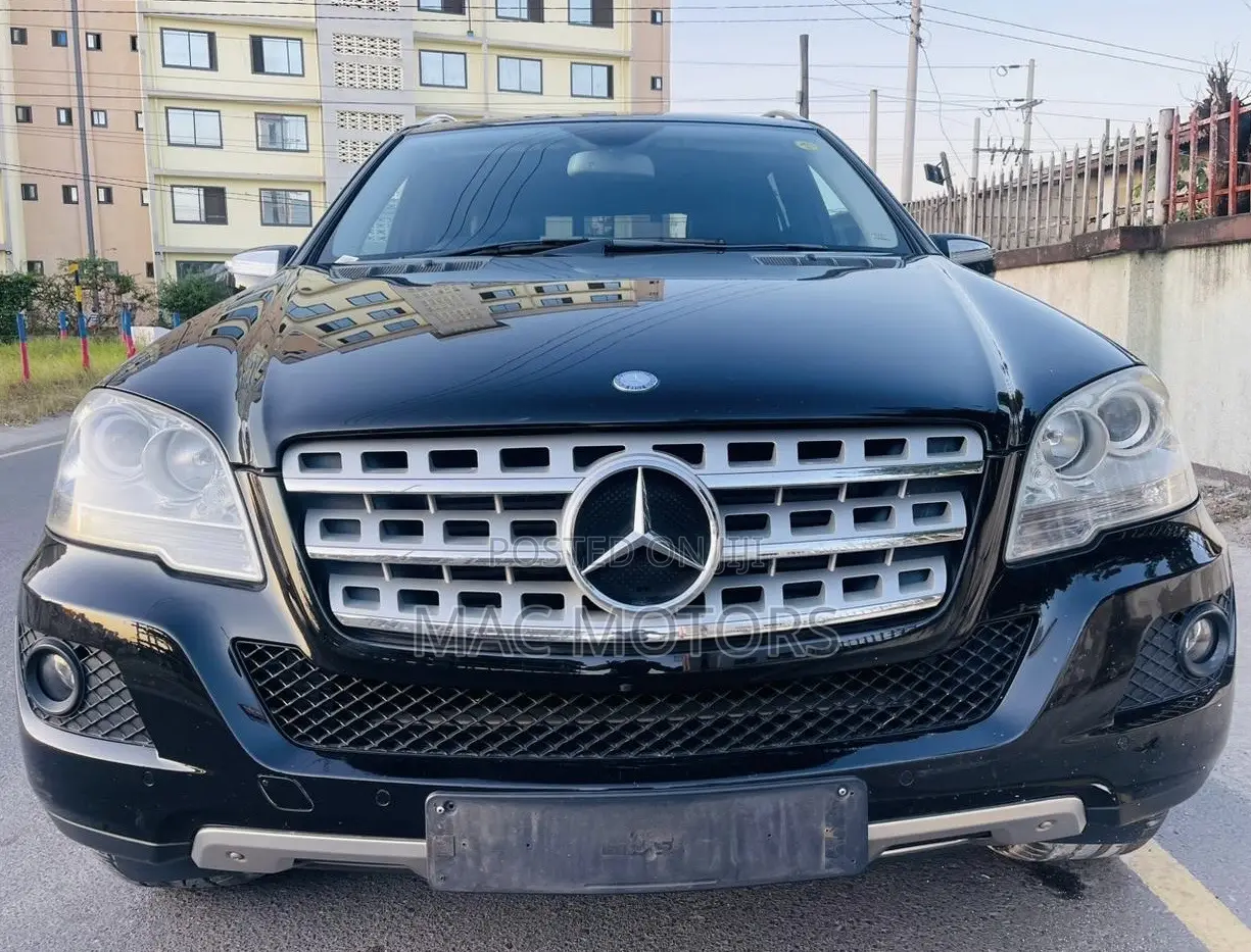 Mercedes-Benz M Class ML 350 BlueTEC 4Matic 2011 Black
