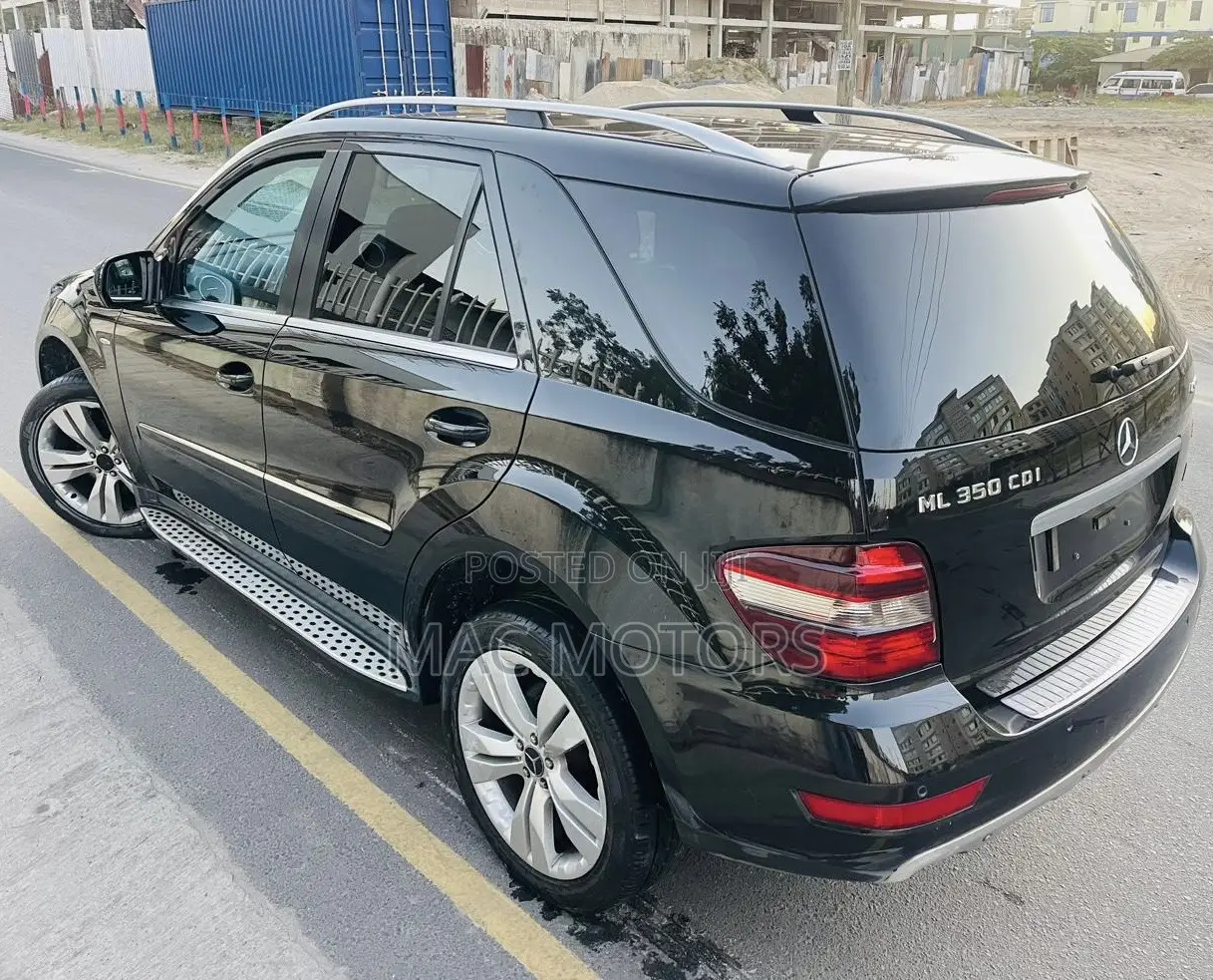 Mercedes-Benz M Class ML 350 BlueTEC 4Matic 2011 Black