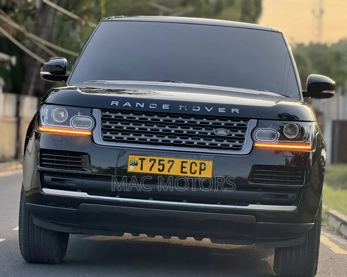 Land Rover Range Rover Vogue 2015 Black