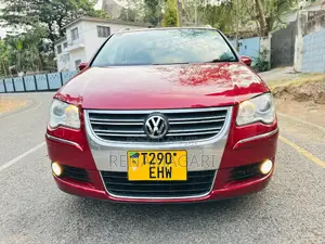 Volkswagen Golf SportWagen 2012 Red